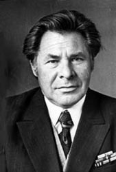 Автор рассказа Белый гусь